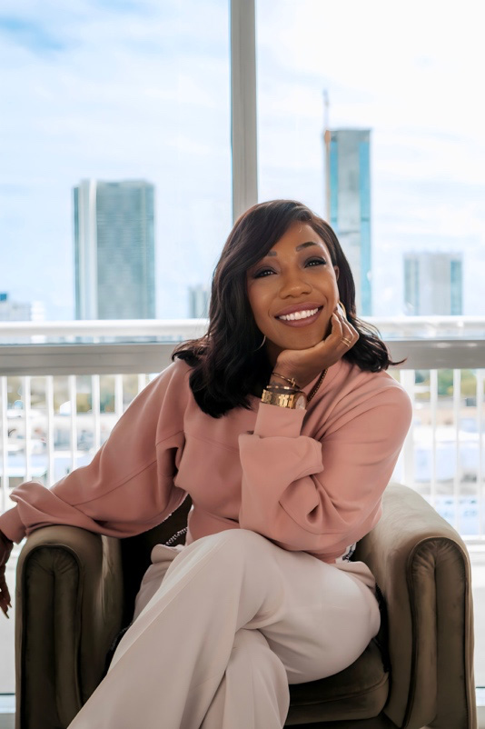 Photo of Nadine Raphael